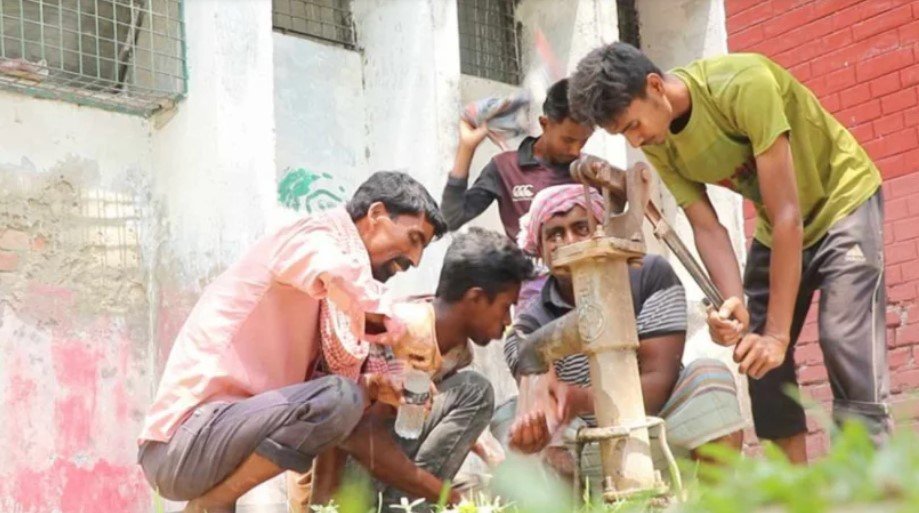 পাবনায় দিন যত যাচ্ছে তাপপ্রবাহের তীব্রতা ততই বাড়ছে